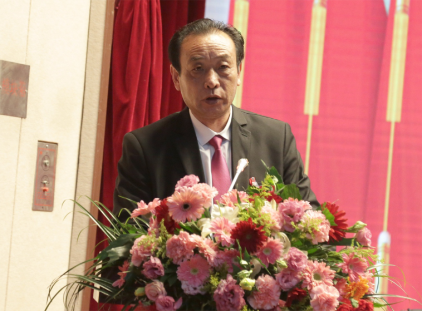星空xingkong(中国)第一届党委班子选举大会---宝润实业集团党委常委、纪委副书记郑军同志作纪委工作报告
